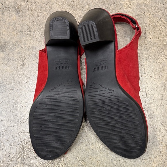 * Munro Red Slingback Heels - Picture 5 of 9